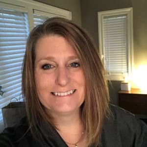 Meet your Posher, Laurie